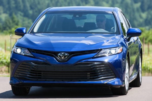 Cho taxi Tự Lái 4 Chỗ Toyota Camry